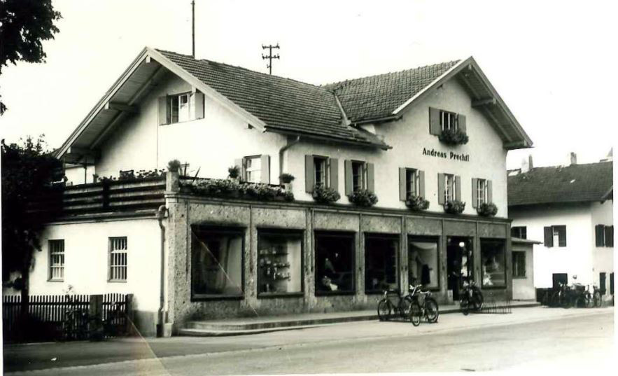 Eröffnung eines Gemischtwarenladens mit 40 qm Verkaufsfläche in Raubling.